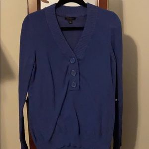 Blue pullover vneck sweater with buttons